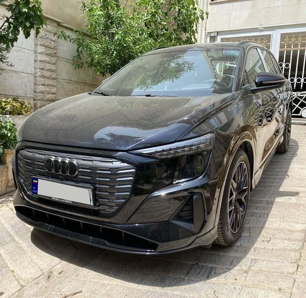 عکس آئودی q5 e tron
