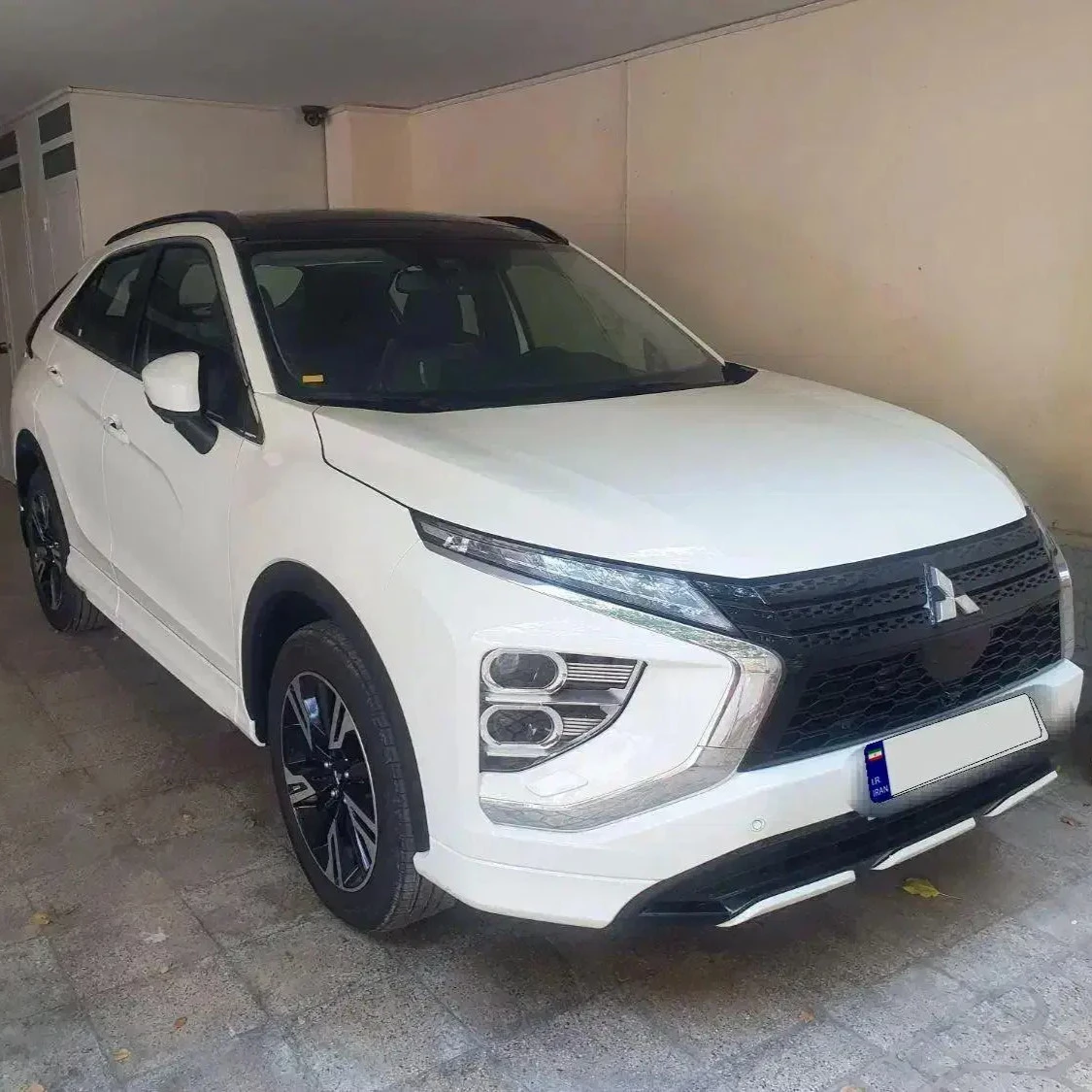 عکس میتسوبیشی اکلیپس | نظرات + تجربیات + مشکلات