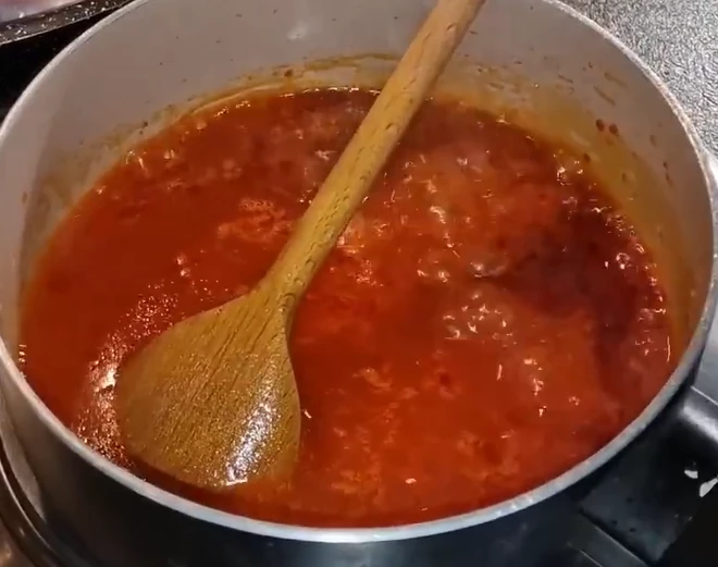 طرز تهیه خورشت مرغ آبدار